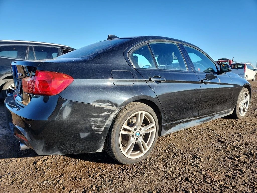 BMW 335 * XI * CARFAX * БЕЗ ПЪРВОНАЧАЛНА ВНОСКА - изображение 3