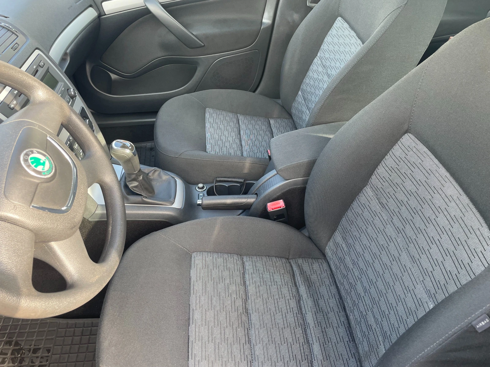 Skoda Octavia Ambiente - изображение 6