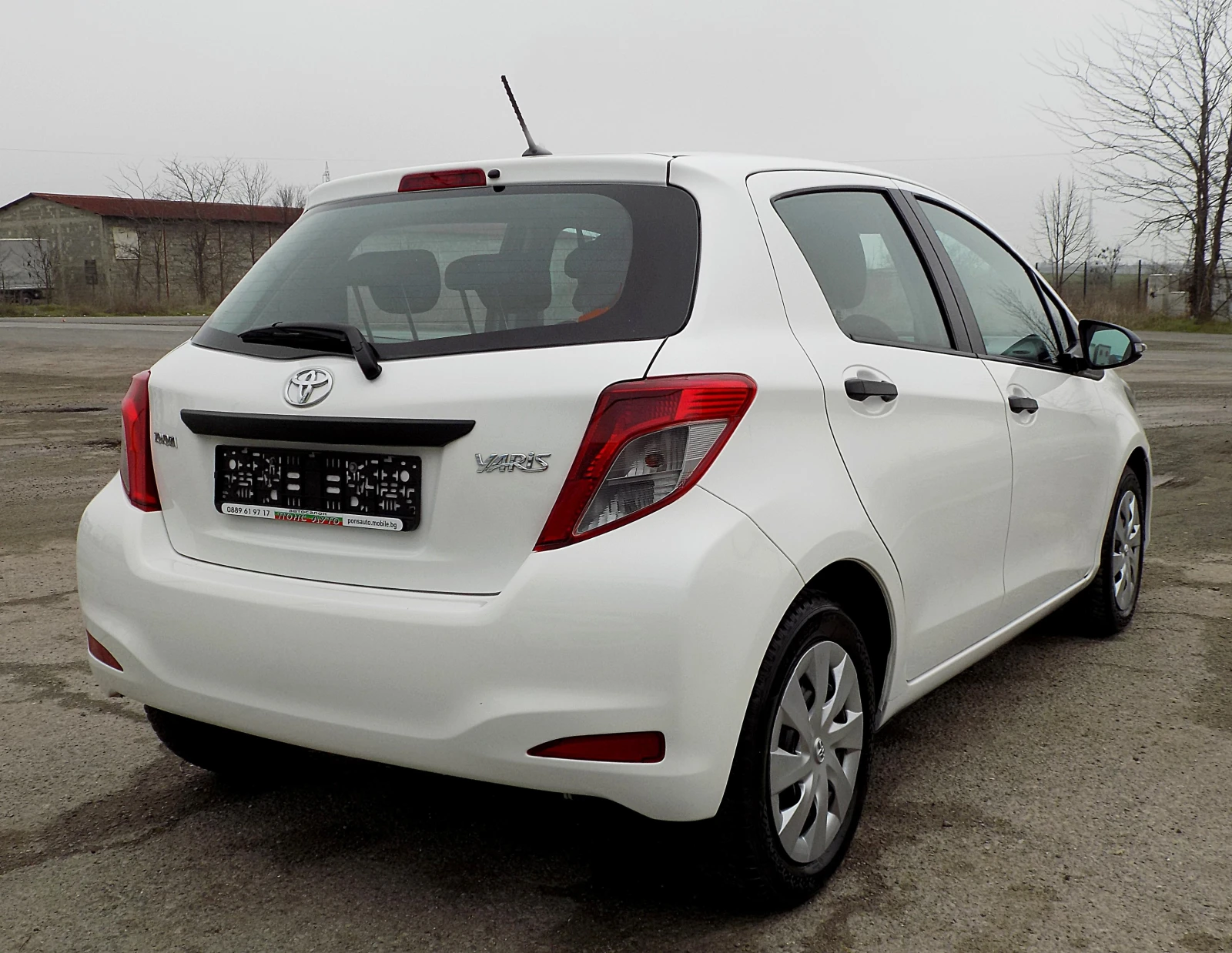 Toyota Yaris 1.0VVT-i/ВЕРИГА/Life - изображение 4