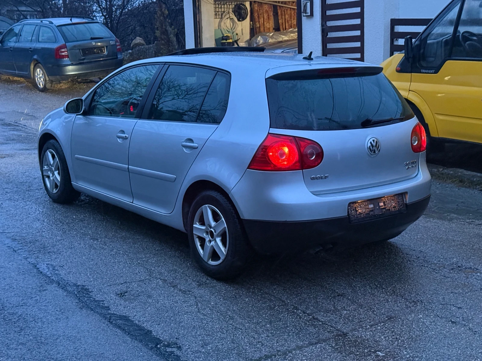 VW Golf 2.0TDI 140k.c. 4x4 - изображение 5