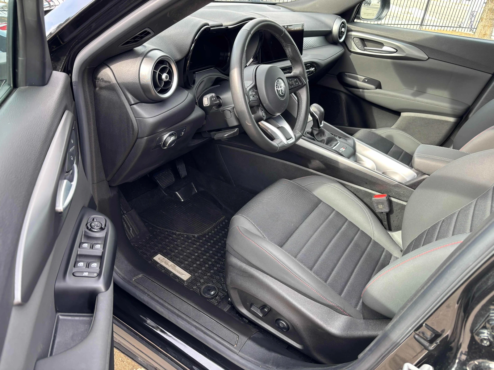 Alfa Romeo Tonale Sprint, снимка 6 - Автомобили и джипове - 53745901