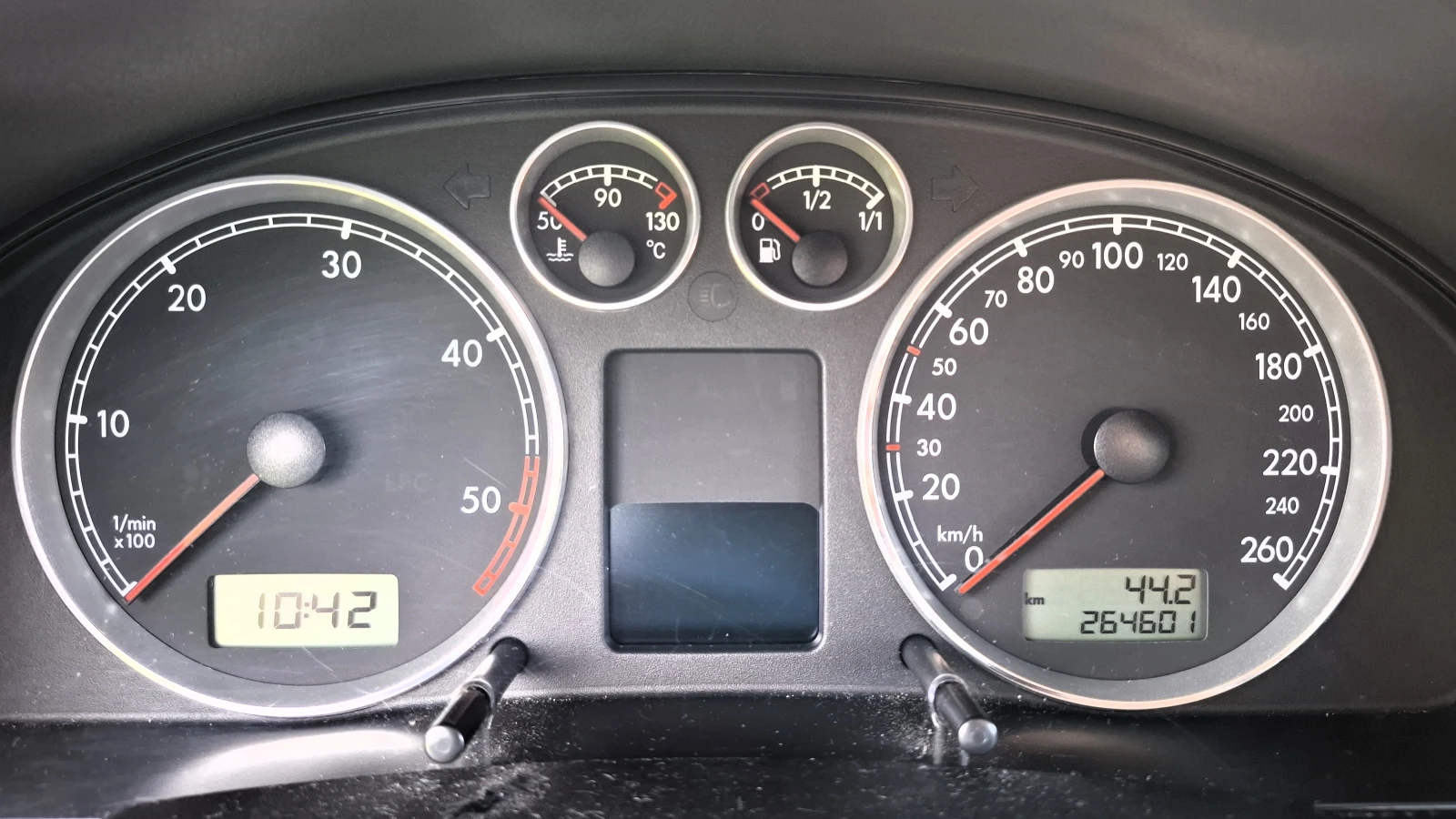 VW Passat B5.5, снимка 7 - Автомобили и джипове - 54208873