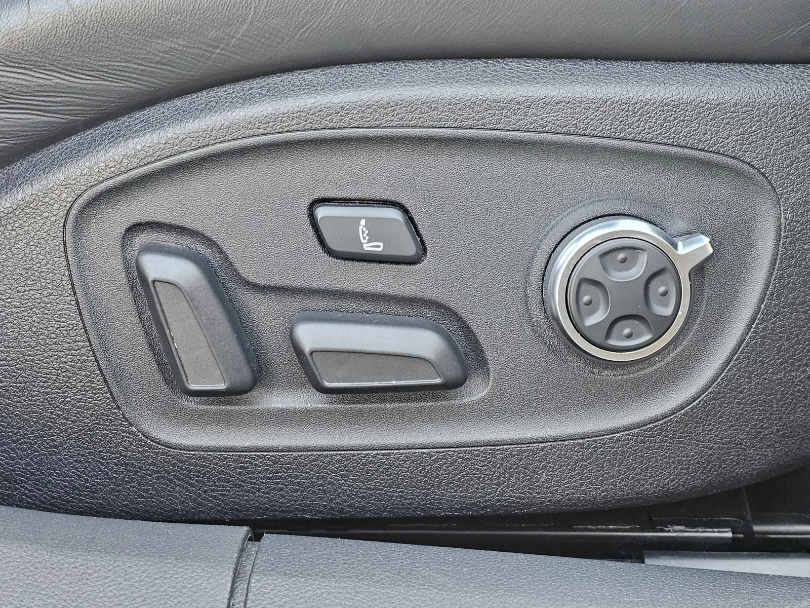 Audi A6 3.0 BiTDI, снимка 15 - Автомобили и джипове - 54335132