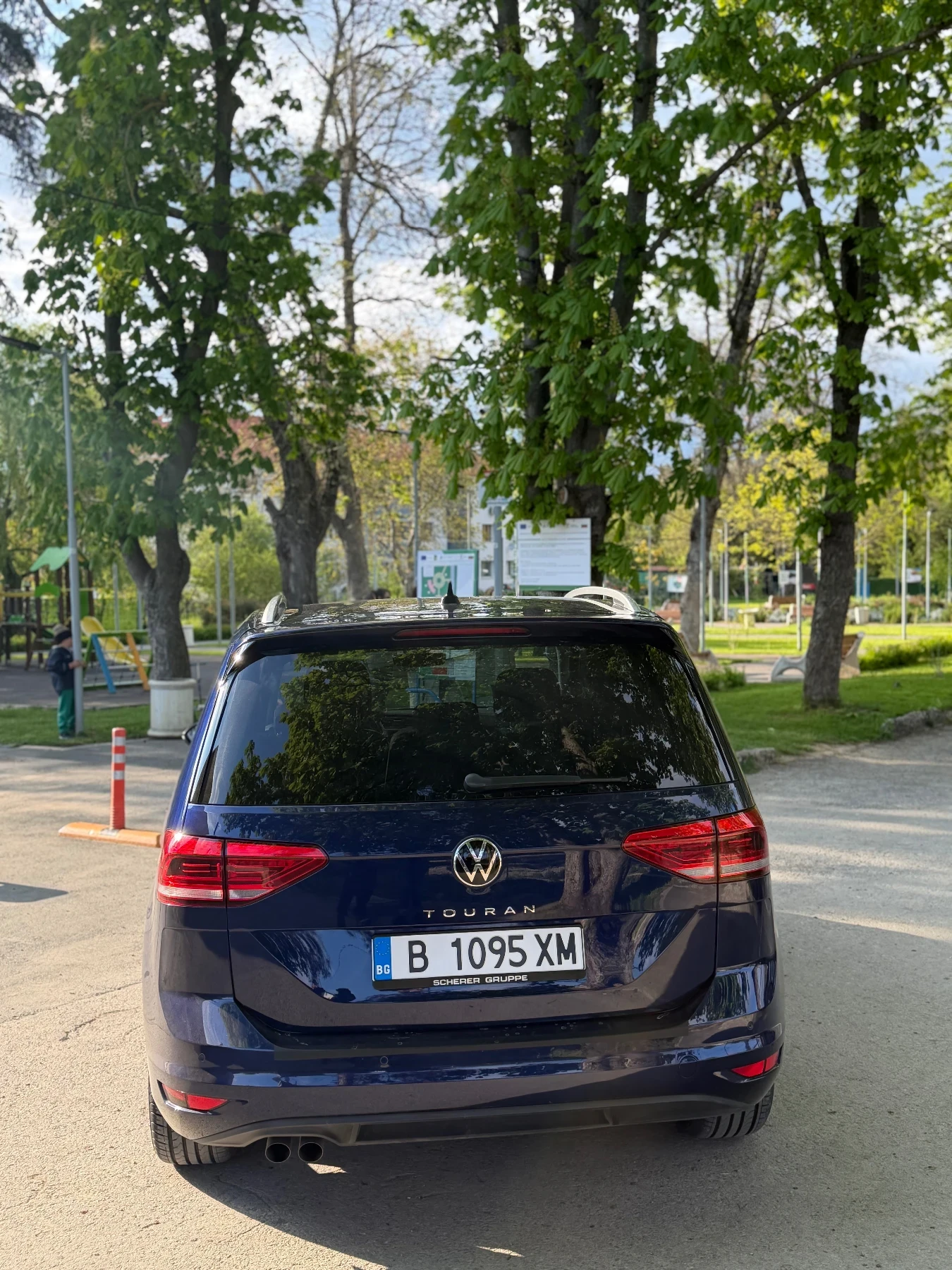 VW Touran Comfortline DSG active, снимка 6 - Автомобили и джипове - 54429749