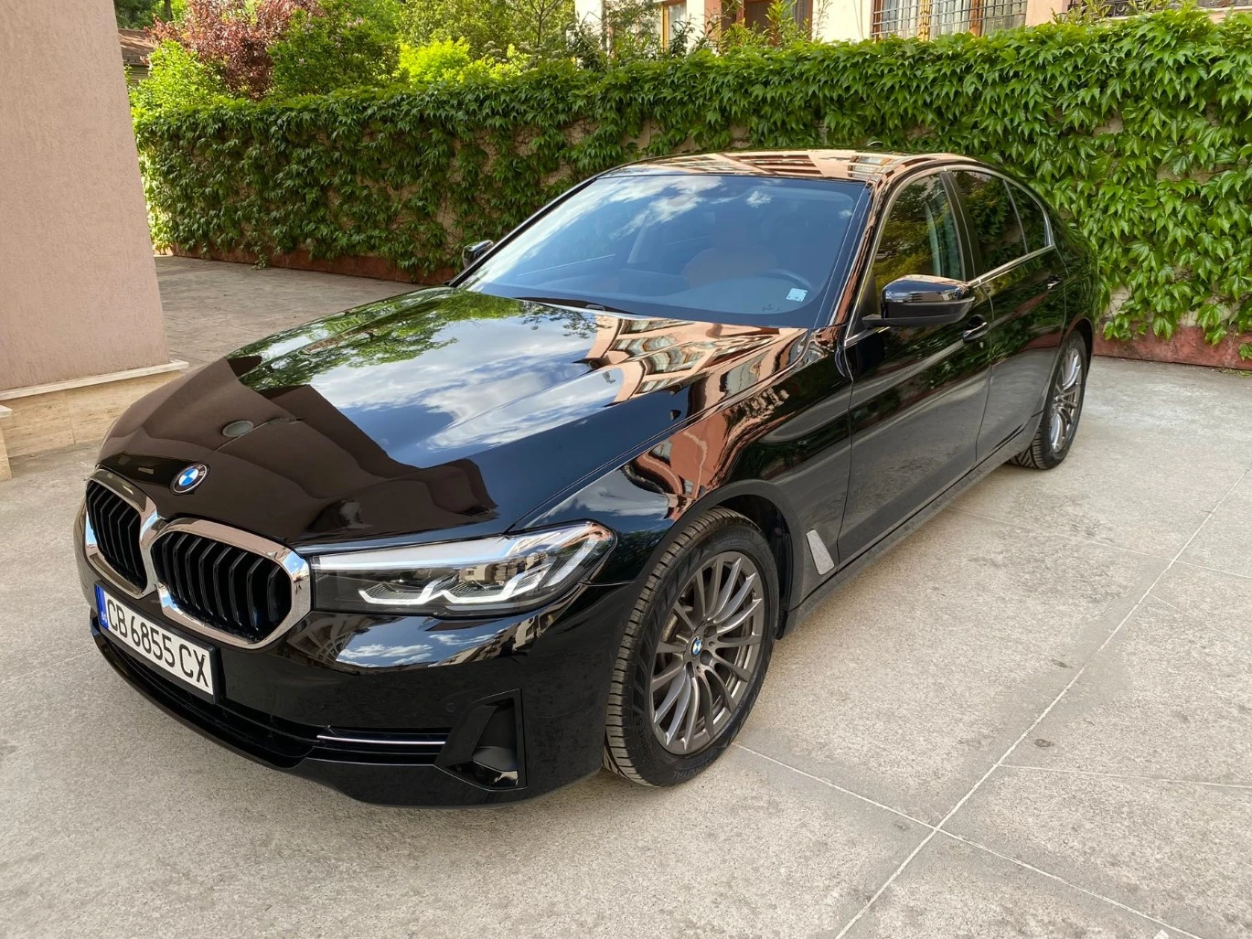 BMW 520 xDrive/MHEV/Facelift/ LED/ Българска !