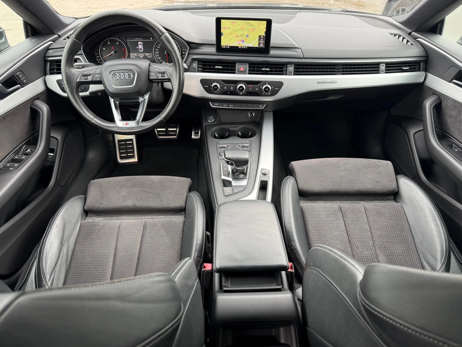 Audi A5 Sline Quattro 190 кс Бартер, Лизинг, снимка 11 - Автомобили и джипове - 54889077