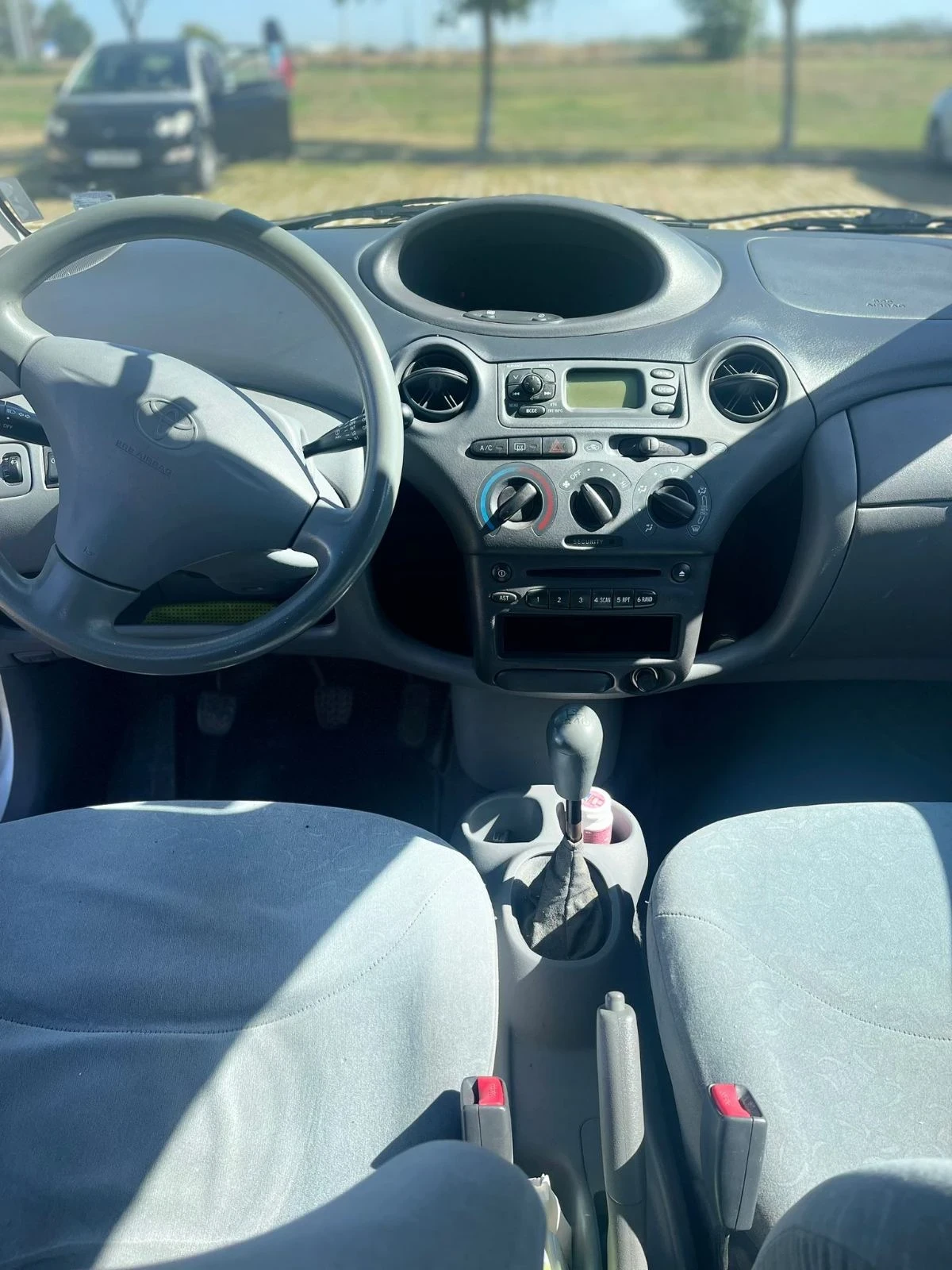 Toyota Yaris, снимка 6 - Автомобили и джипове - 55006926