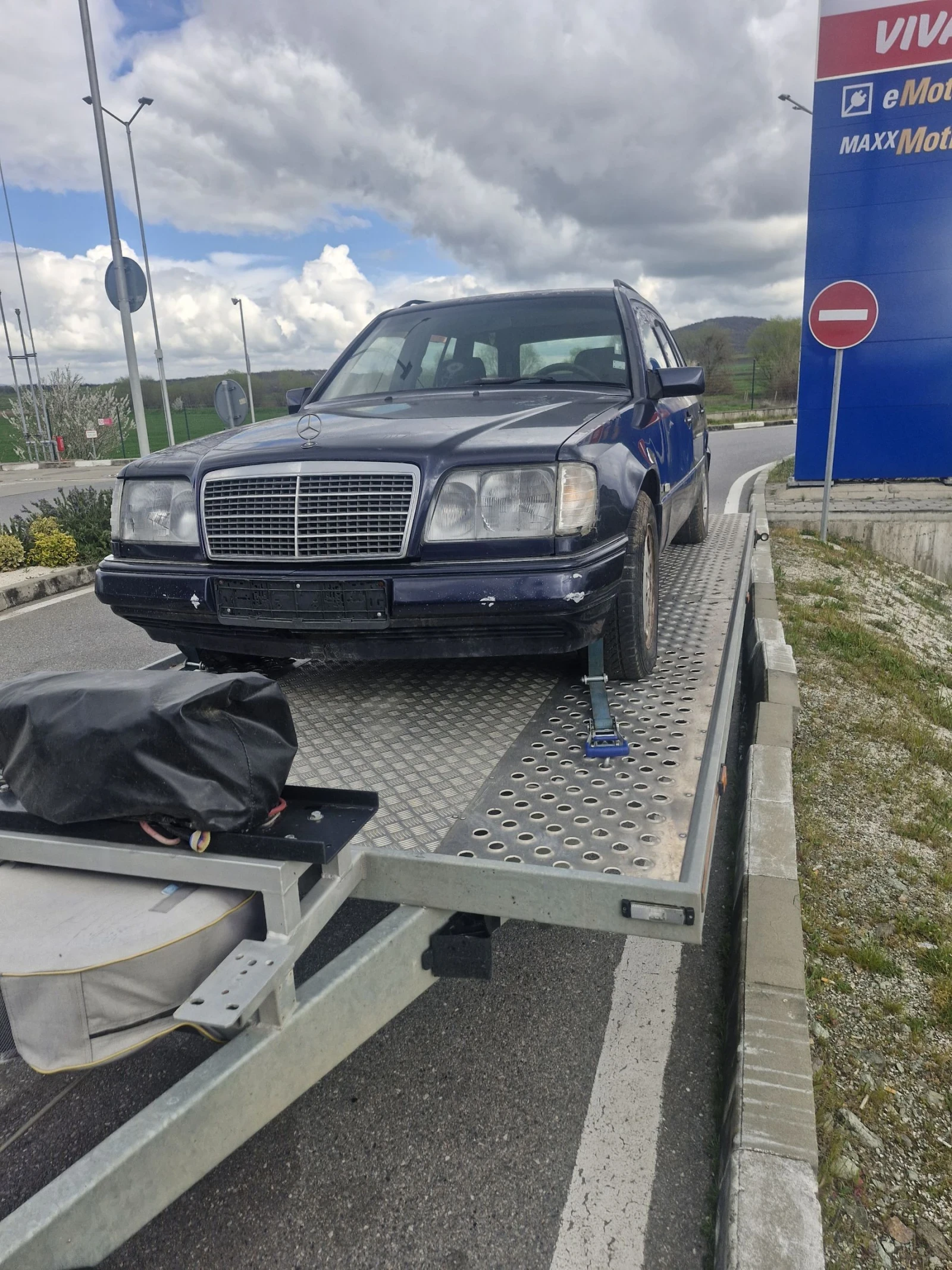 Mercedes-Benz 124 КУПУВАМ ЗА ЧАСТИ, снимка 2 - Автомобили и джипове - 55236782