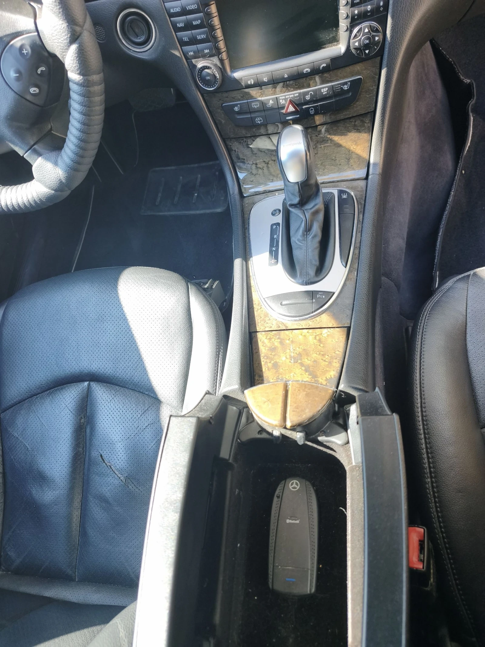 Mercedes-Benz E 280 3.0 бензин 4matic, снимка 15 - Автомобили и джипове - 55340493