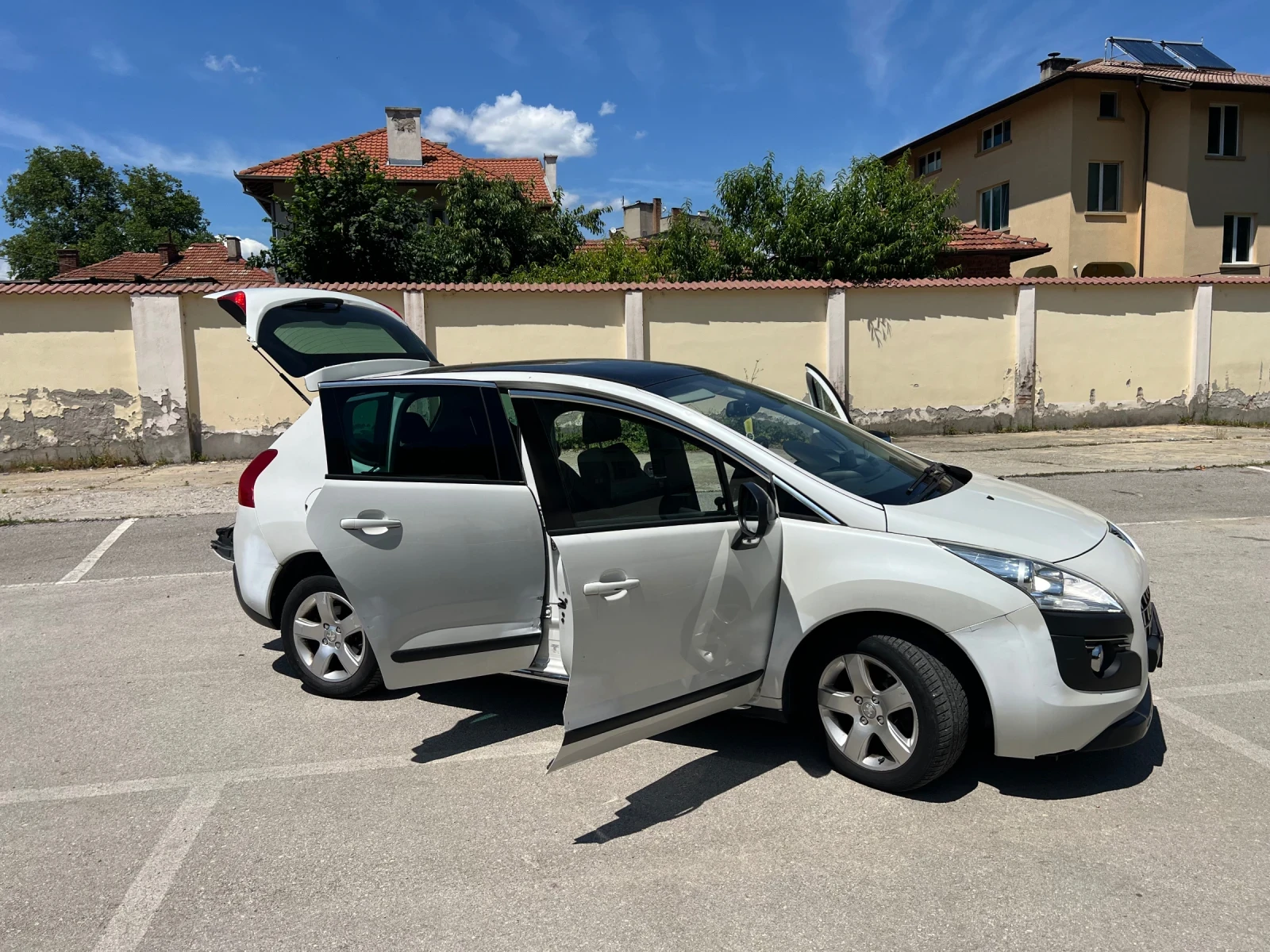 Peugeot 3008, снимка 5 - Автомобили и джипове - 55643351