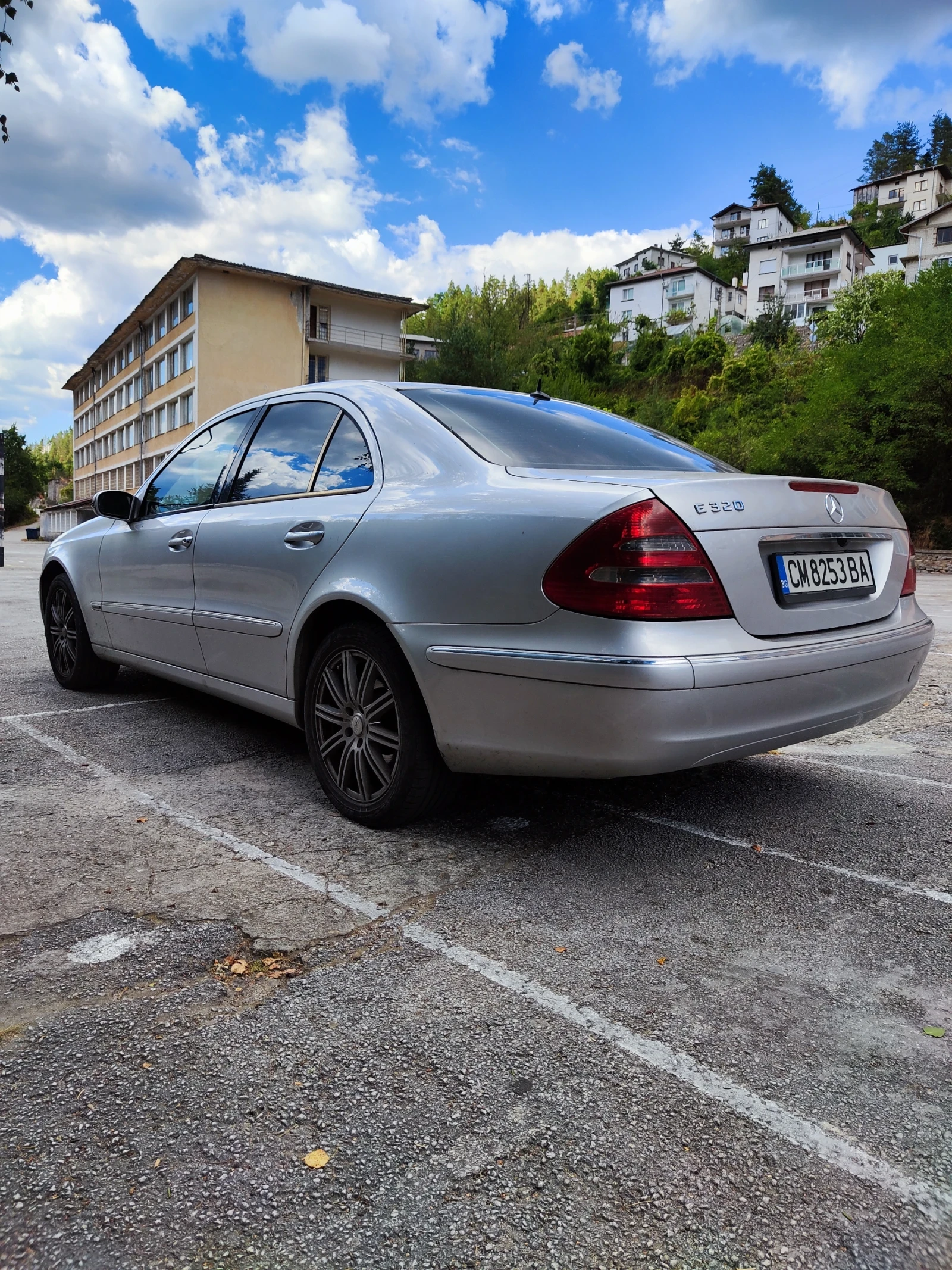 Mercedes-Benz E 320, снимка 4 - Автомобили и джипове - 55953428