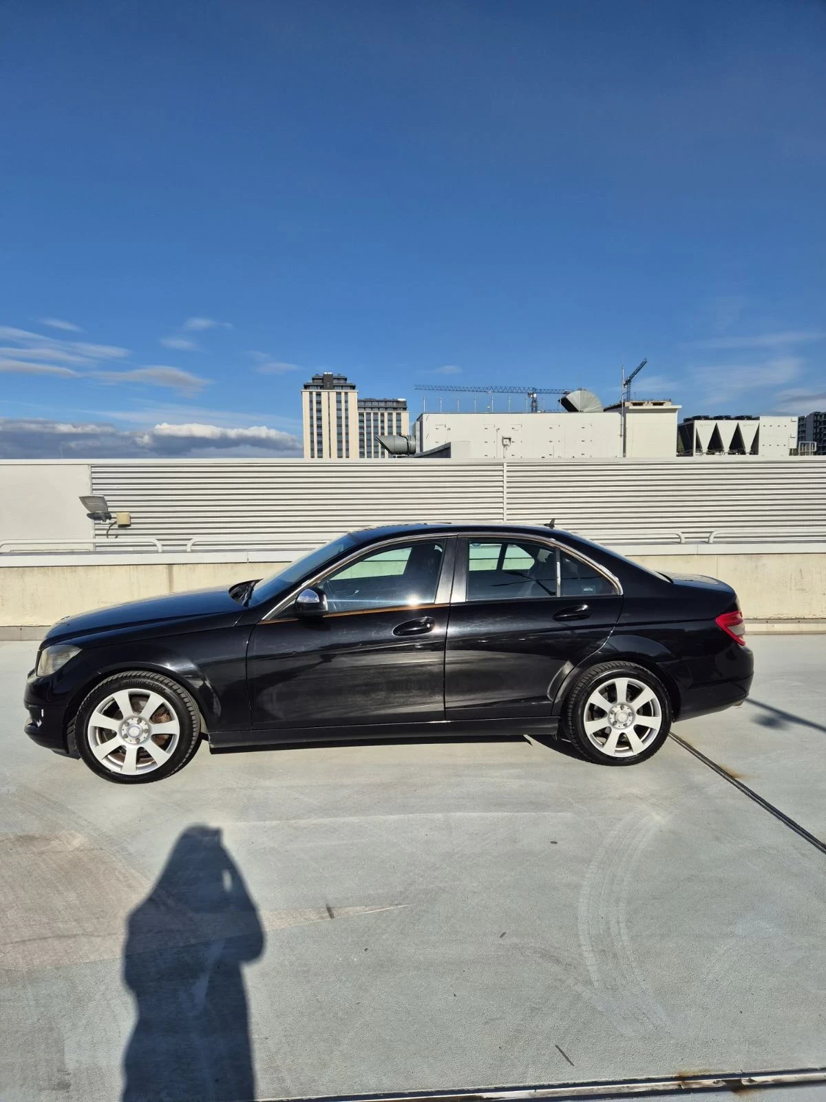 Mercedes-Benz C 180, снимка 4 - Автомобили и джипове - 56231368