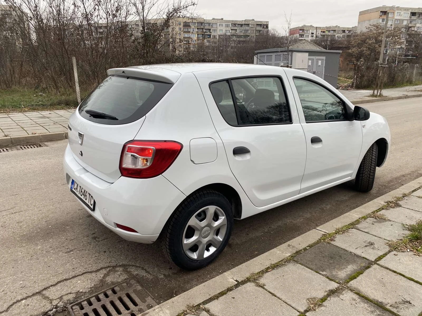 Dacia Sandero LPG, снимка 5 - Автомобили и джипове - 56234278