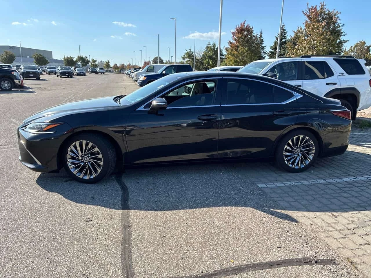Lexus ES * 350 * CARFAX * ����� �� ����������� | Mobile.bg � ����������� 2