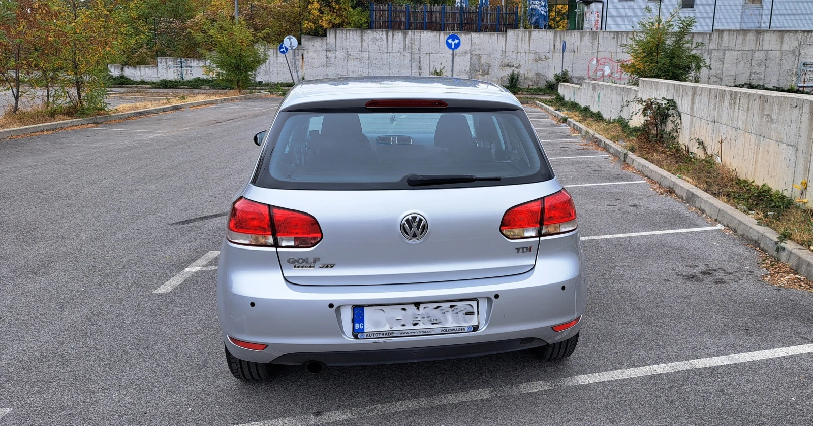 VW Golf 1.6 TDI 7DSG 89000 км, снимка 8 - Автомобили и джипове - 56562059