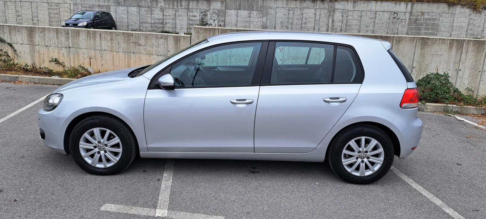 VW Golf 1.6 TDI 7DSG 89000 км, снимка 6 - Автомобили и джипове - 56562059