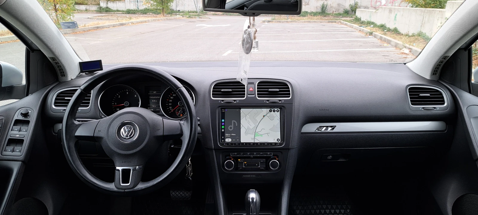 VW Golf 1.6 TDI 7DSG 89000 км, снимка 15 - Автомобили и джипове - 56562059