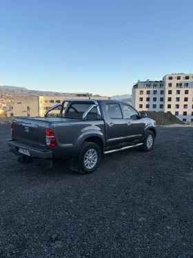 Toyota Hilux Invincible , снимка 5