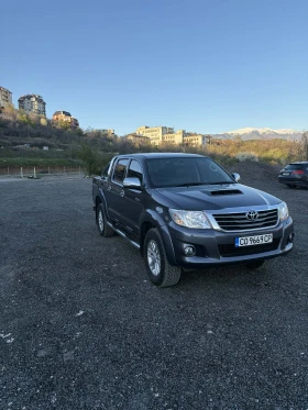 Toyota Hilux Invincible , снимка 3
