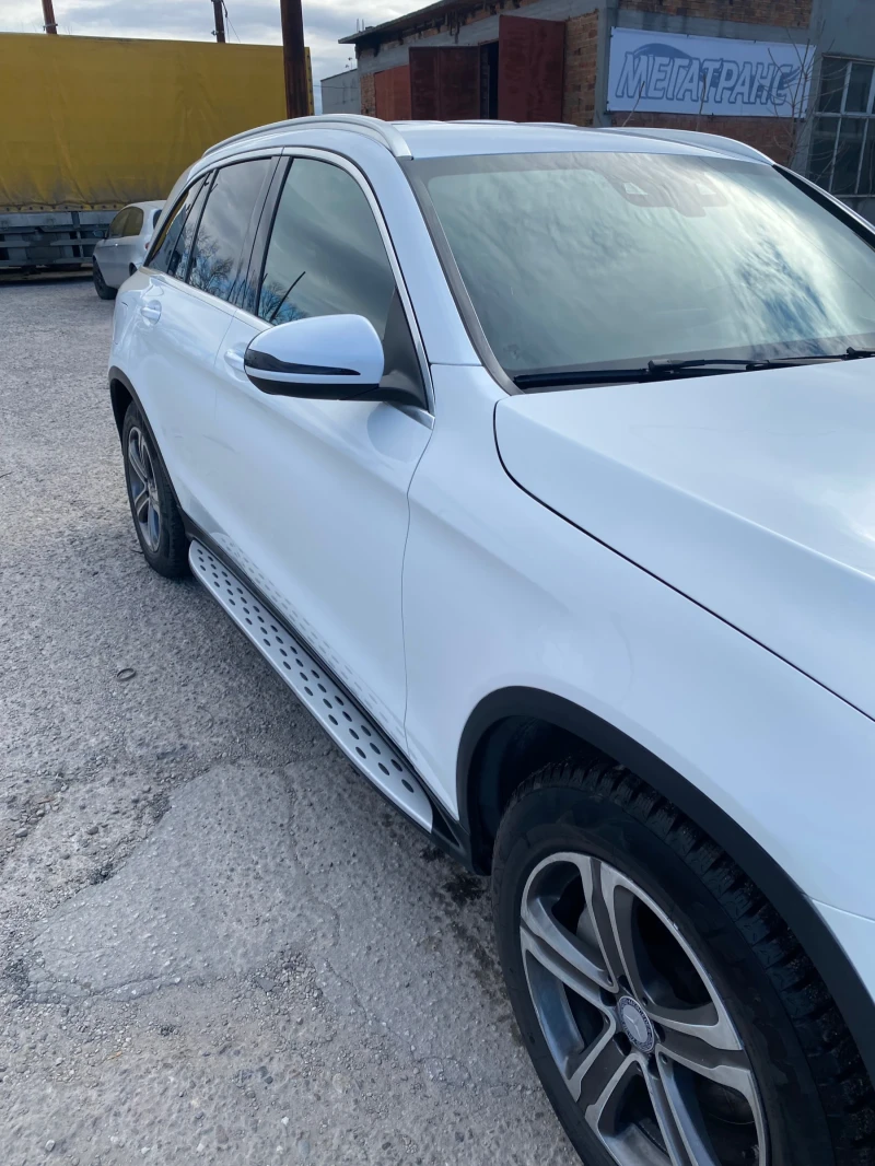 Mercedes-Benz GLC 220 2.2, снимка 4 - Автомобили и джипове - 48106251