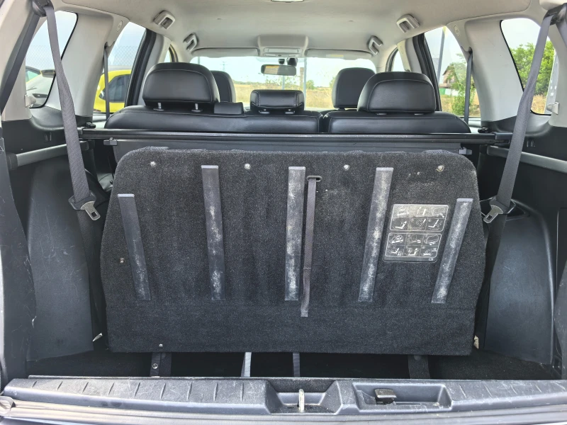 Peugeot 4007 2.2HDI, снимка 11 - Автомобили и джипове - 51375945