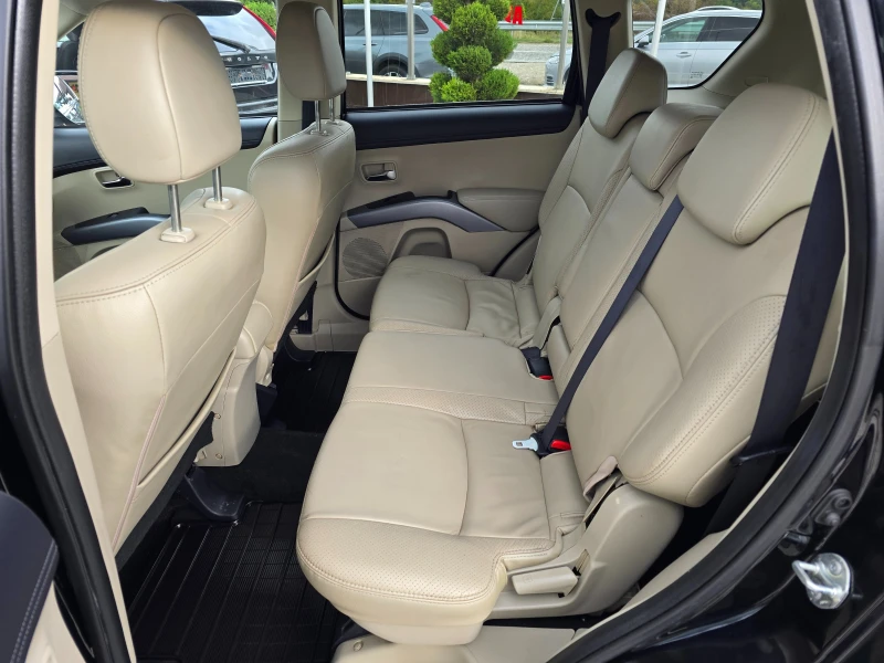 Mitsubishi Outlander 2.2D-IDKLIMATRON 4X4 NAVI, снимка 14 - Автомобили и джипове - 52104209