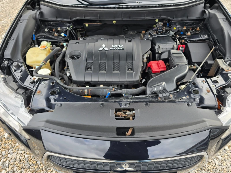 Mitsubishi Outlander 2.2D-IDKLIMATRON 4X4 NAVI, снимка 16 - Автомобили и джипове - 52104209