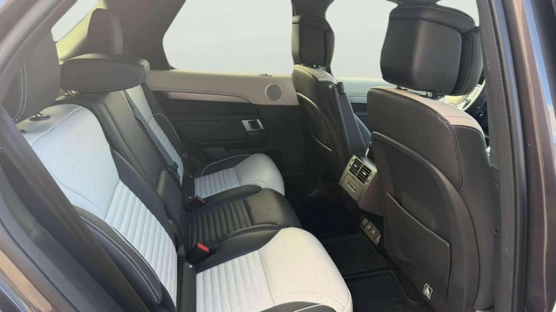 Land Rover Discovery 3.0, снимка 10 - Автомобили и джипове - 52204850