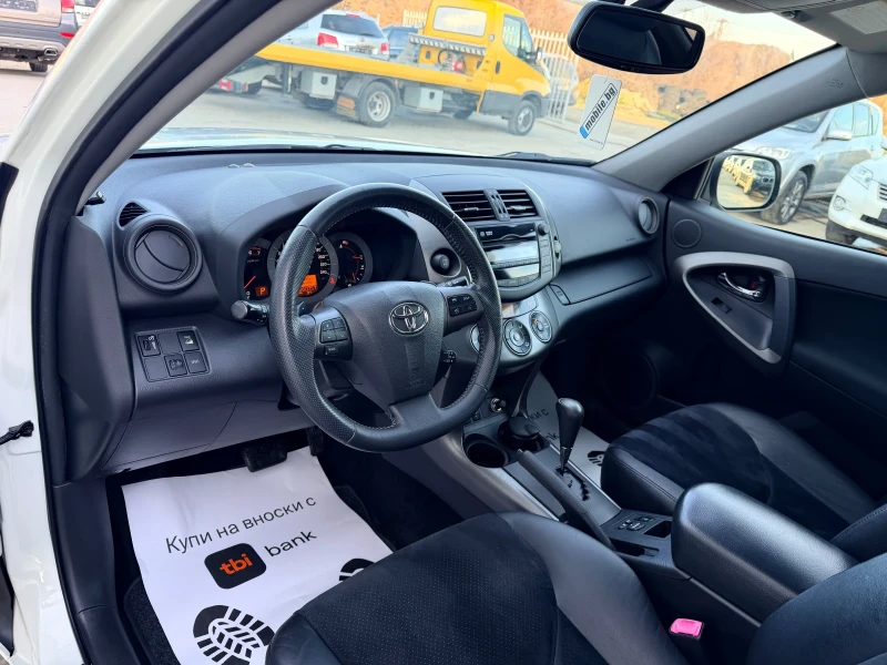 Toyota Rav4 2.2D4D 150k.c* 4x4* Facelife* Nova* UNIKAT* , снимка 6 - Автомобили и джипове - 52851157