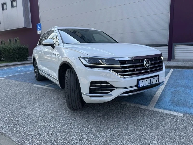VW Touareg 3.0 TDI 4MOTION FULL LED R-line