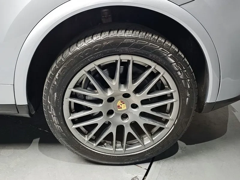 Porsche Cayenne 3.6 PLATINUM EDITION 958, снимка 5 - Автомобили и джипове - 55000598