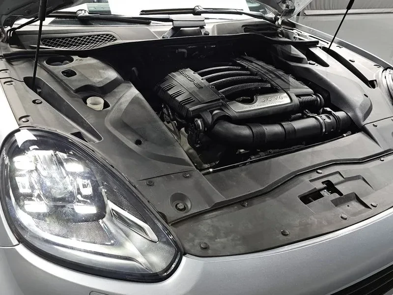 Porsche Cayenne 3.6 PLATINUM EDITION 958, снимка 6 - Автомобили и джипове - 55000598