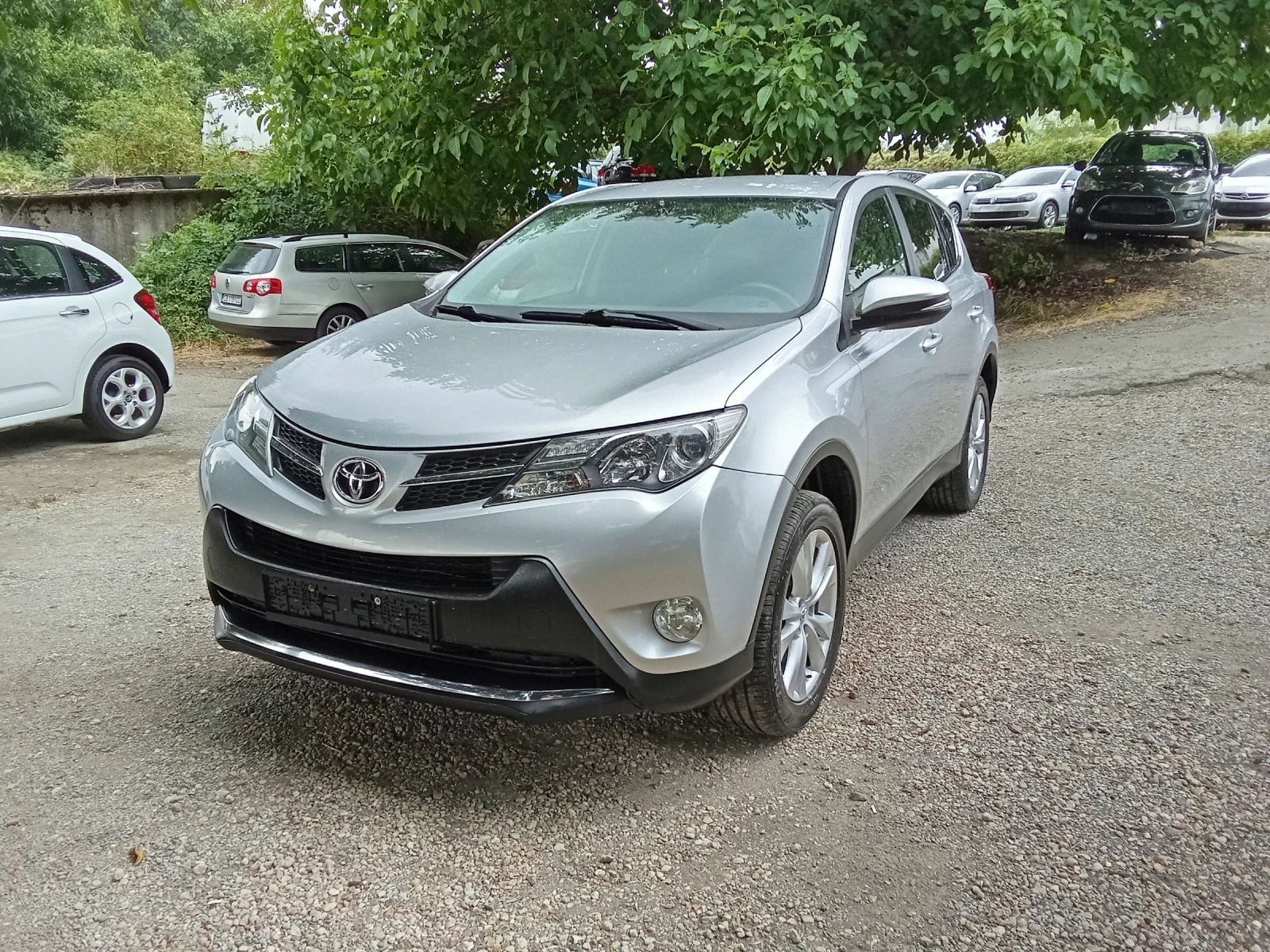 Toyota Rav4 2.2 D-4D-4x4-КАМЕРА-НАВИГАЦИЯ | Mobile.bg — изображение 1