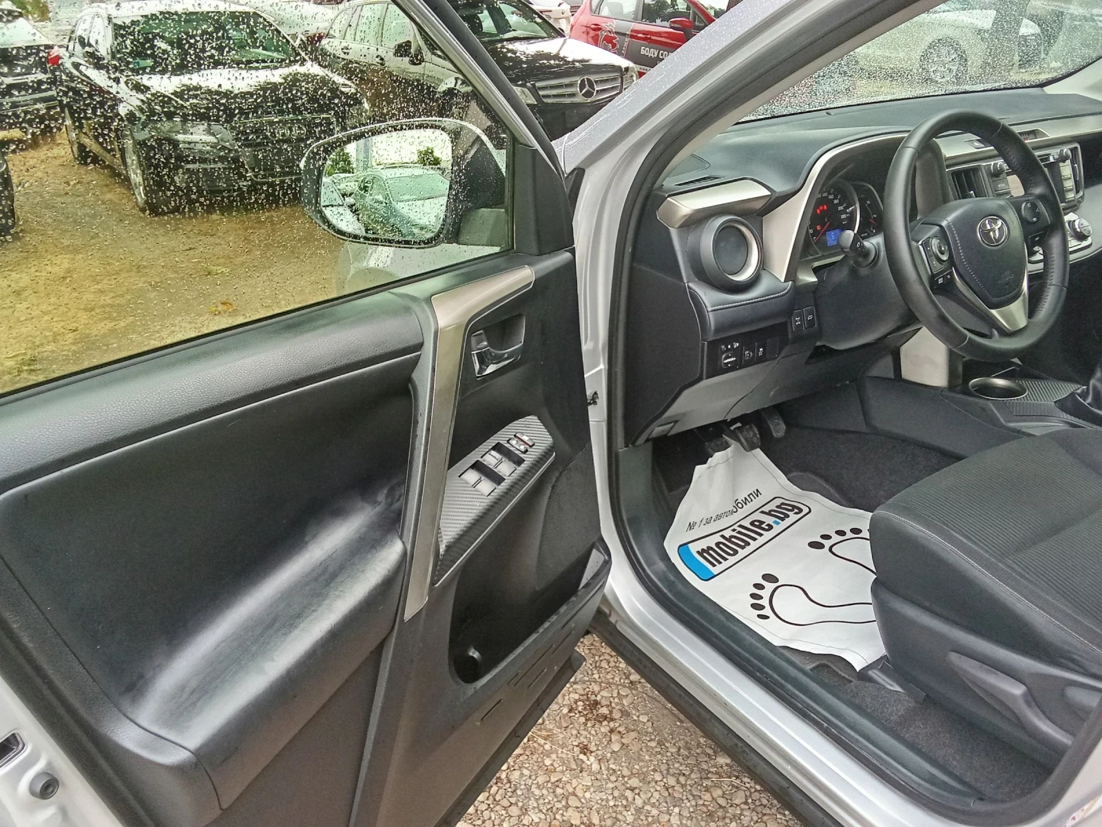 Toyota Rav4 2.2 D-4D-4x4-КАМЕРА-НАВИГАЦИЯ - изображение 8