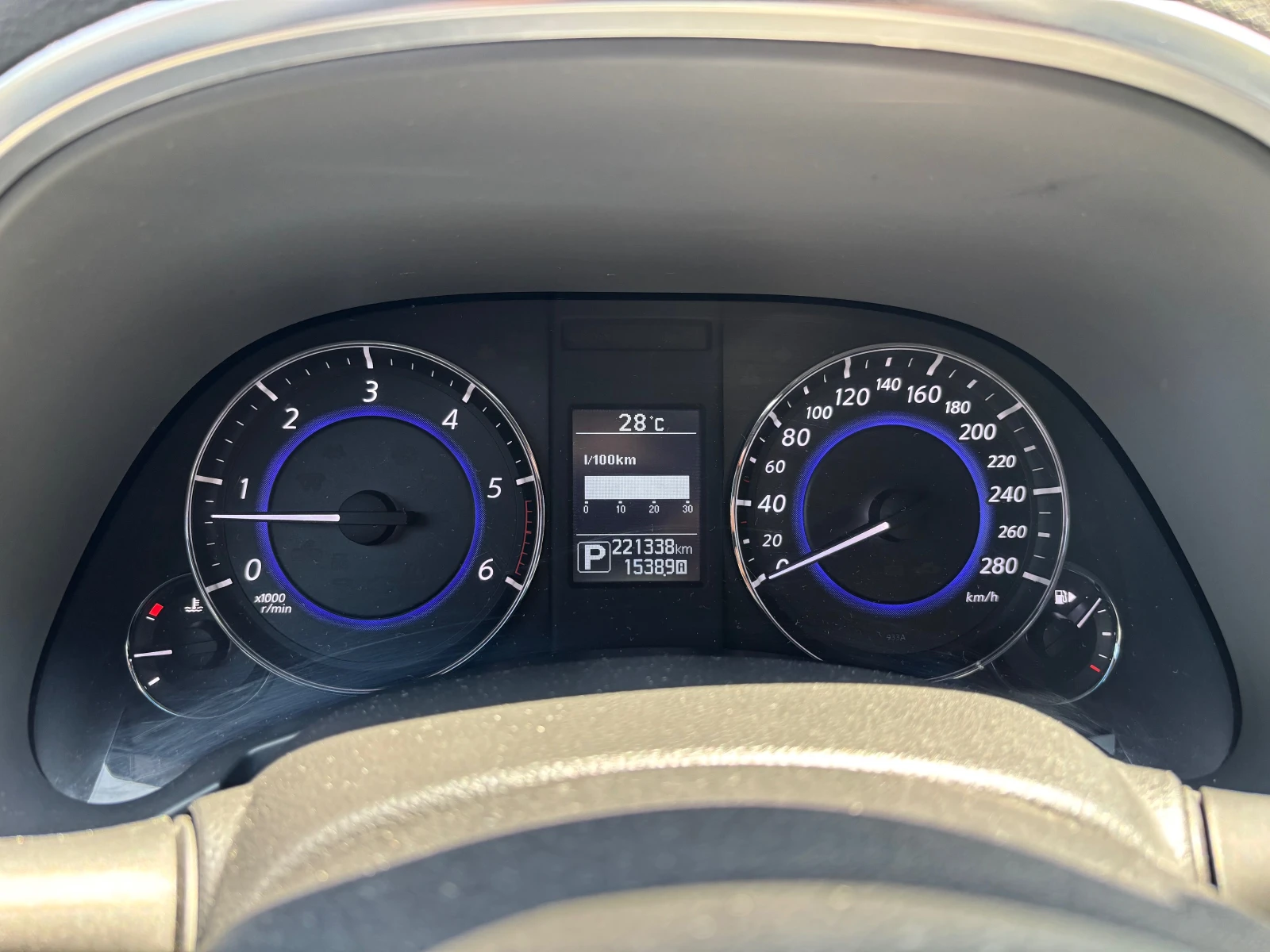 Infiniti QX70 S Black Carbon N1 3.0d V6 AWD - изображение 9