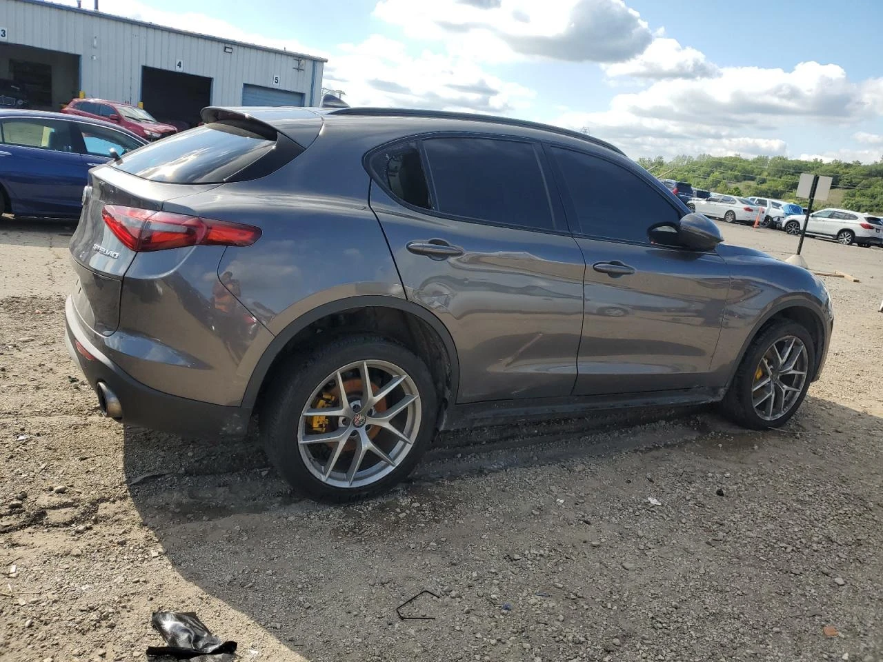 Alfa Romeo Stelvio TI* Q4* HARMAN/KARDON* ПОДГРЕВИ - изображение 6
