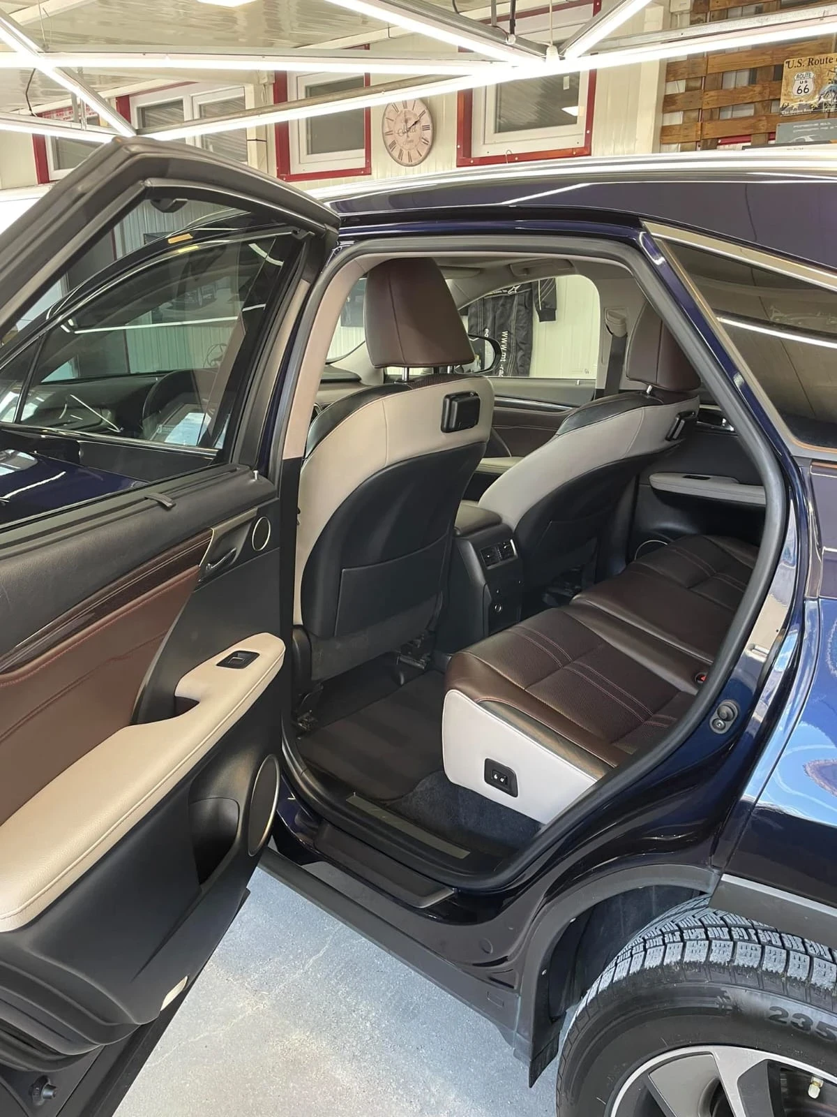 Lexus RX 450h RX450H-Luxury, 3.5 Hybrid, Панорамен люк - изображение 9