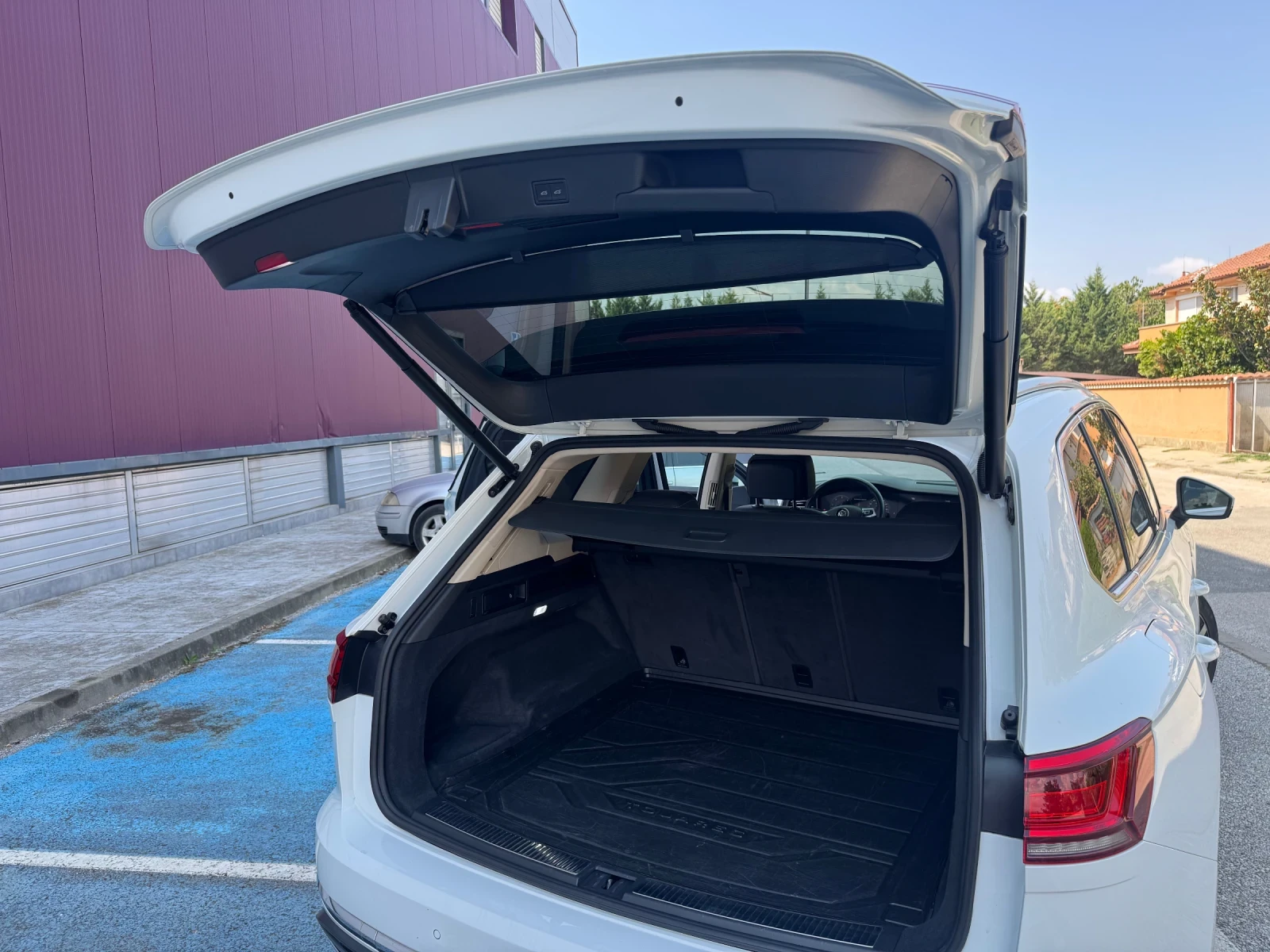 VW Touareg 3.0 TDI 4MOTION FULL LED  | Mobile.bg � ����������� 11
