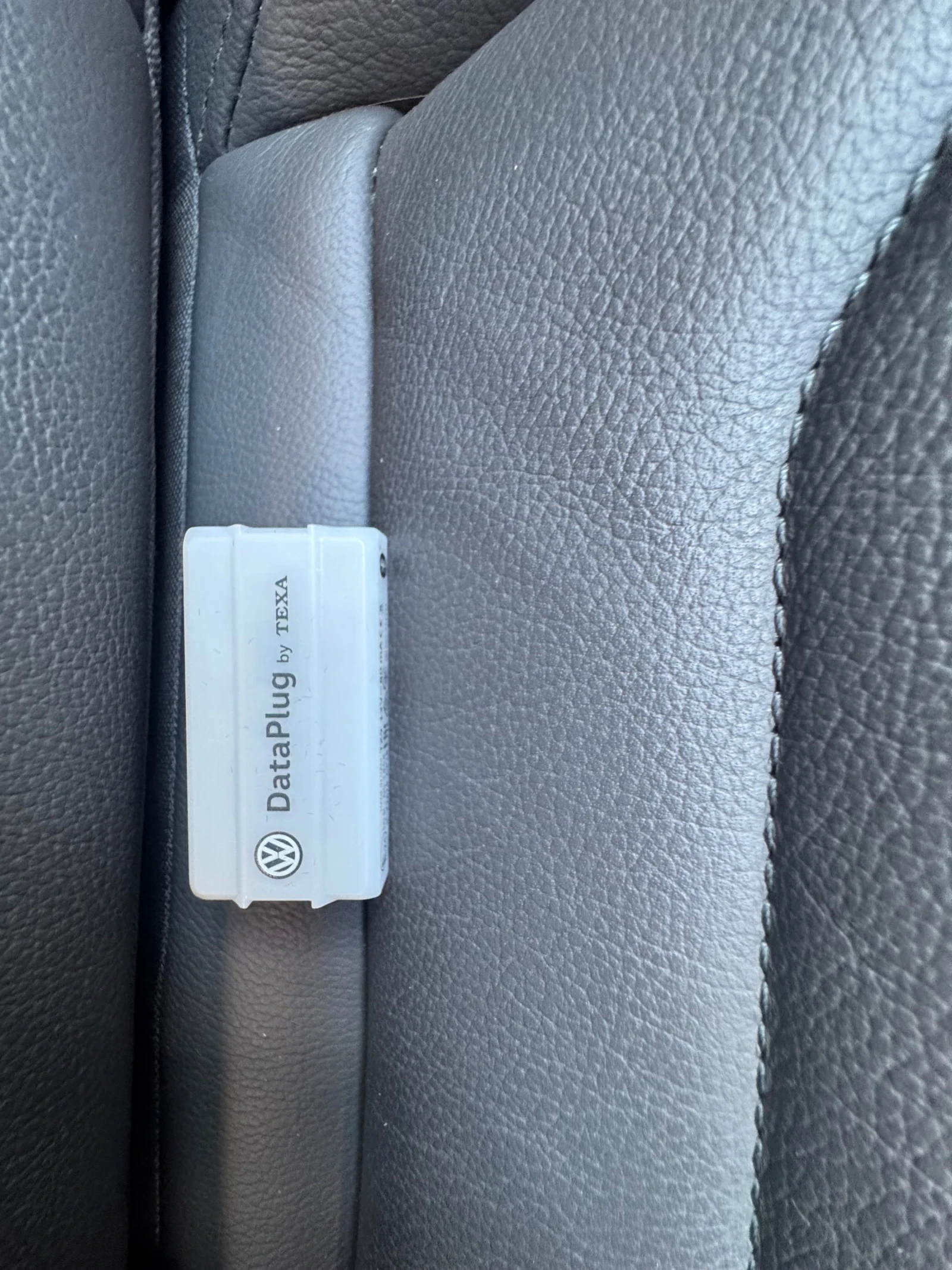 VW Touareg 3.0 TDI AdBlue 4MOTION FULL LED , снимка 15 - Автомобили и джипове - 53782248