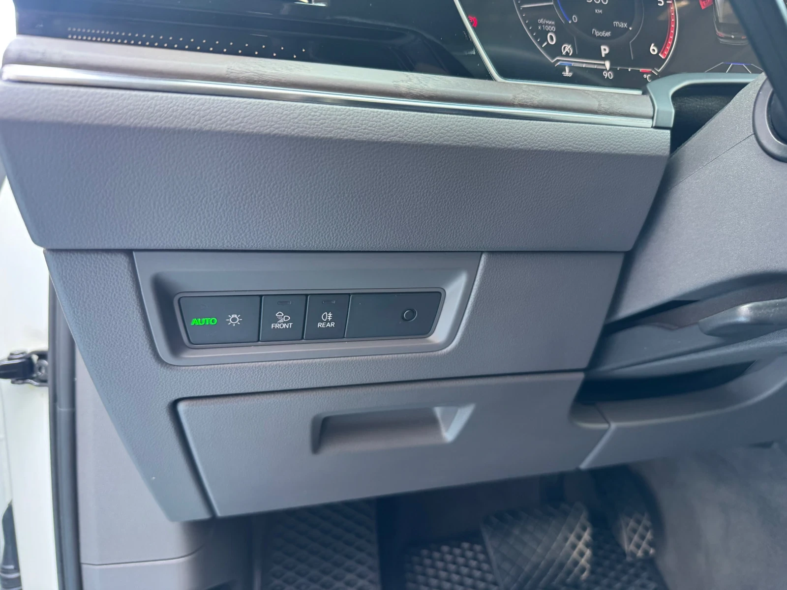 VW Touareg 3.0 TDI 4MOTION FULL LED  | Mobile.bg � ����������� 12