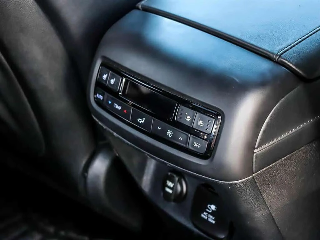 Hyundai Palisade * ULTIMATE CALLIGRAPHY NIGHT * CARFAX * ЦЕНА ДО БГ, снимка 16 - Автомобили и джипове - 53846733