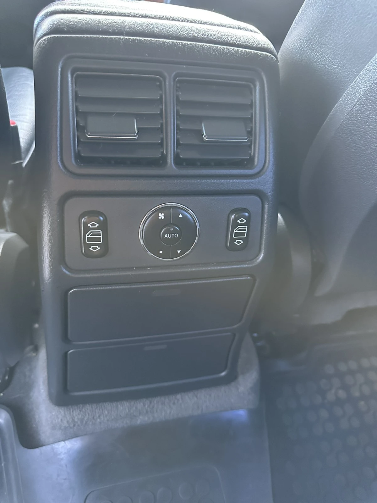 Mercedes-Benz ML 270, снимка 9 - Автомобили и джипове - 53849684