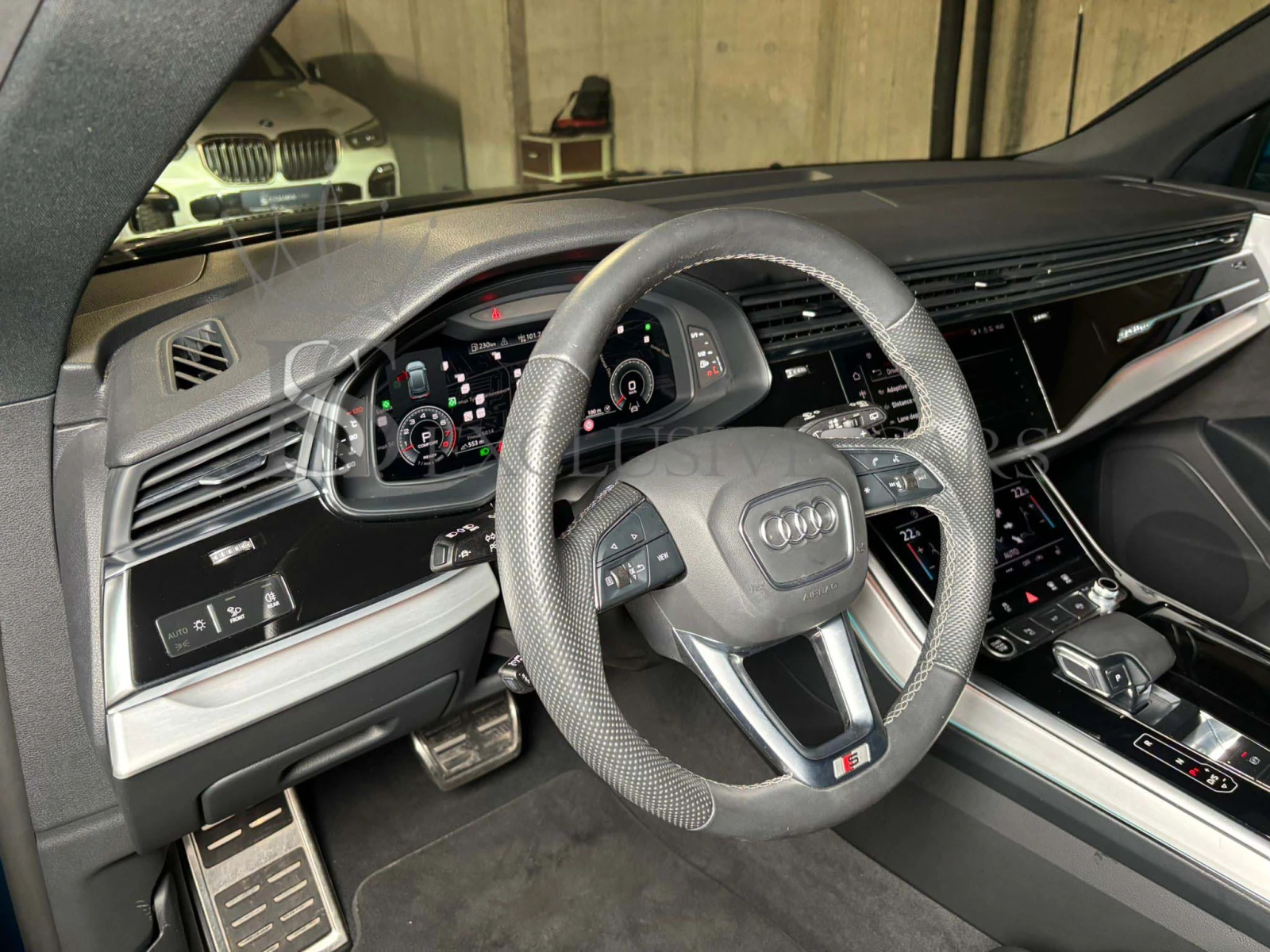 Audi Q8 55 TFSI* QUATTRO* S-LINE* , снимка 11 - Автомобили и джипове - 53863716