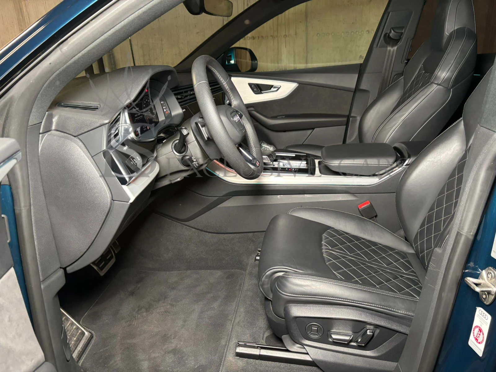 Audi Q8 55 TFSI* QUATTRO* S-LINE* , снимка 9 - Автомобили и джипове - 53863716