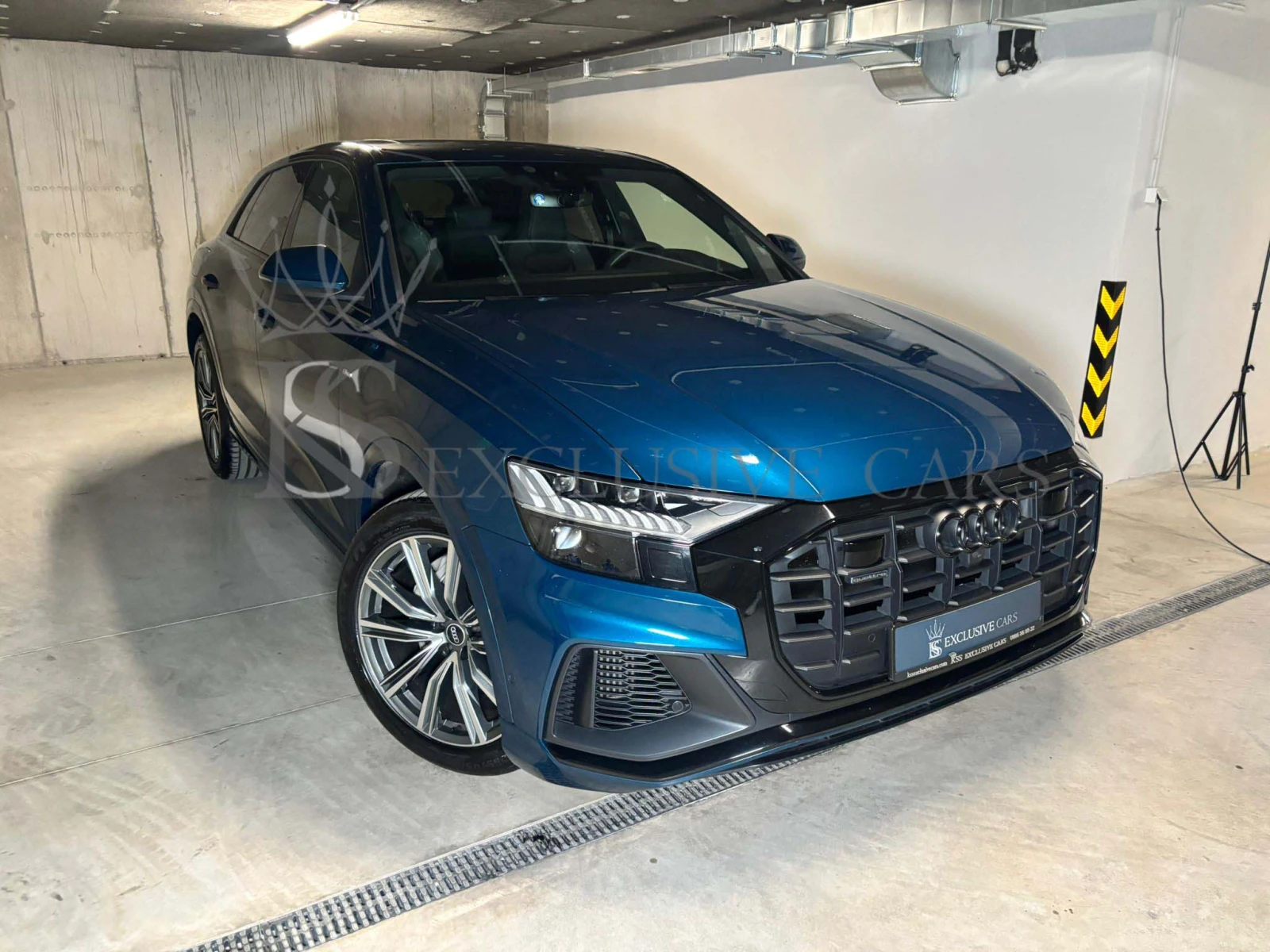 Audi Q8 55 TFSI* QUATTRO* S-LINE* , снимка 3 - Автомобили и джипове - 53863716