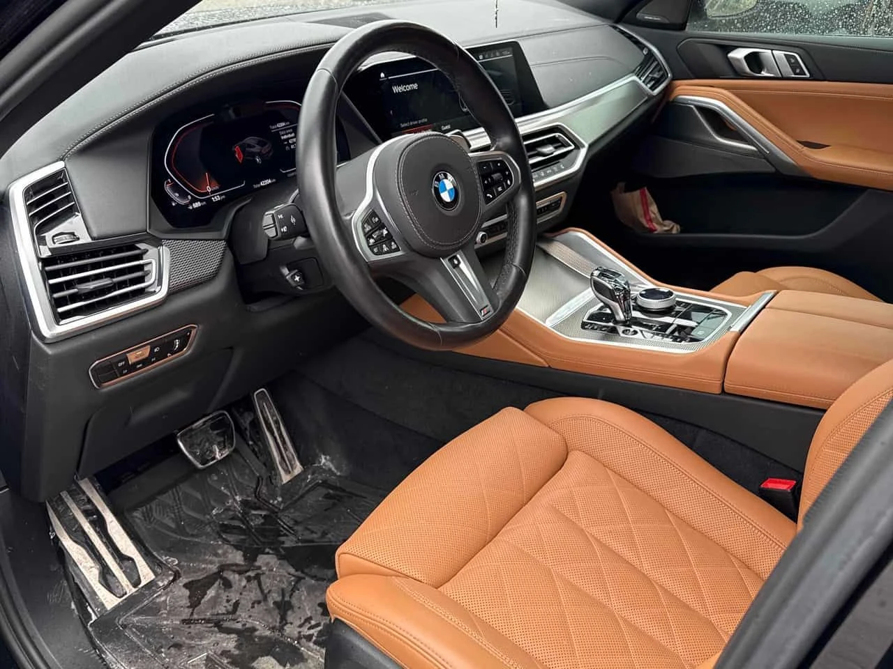 BMW X6 xDrive40i/CARFAX/360/ДИСТРОНИК/ПАНОРАМА/ОБДУХВАНЕ, снимка 6 - Автомобили и джипове - 53990136