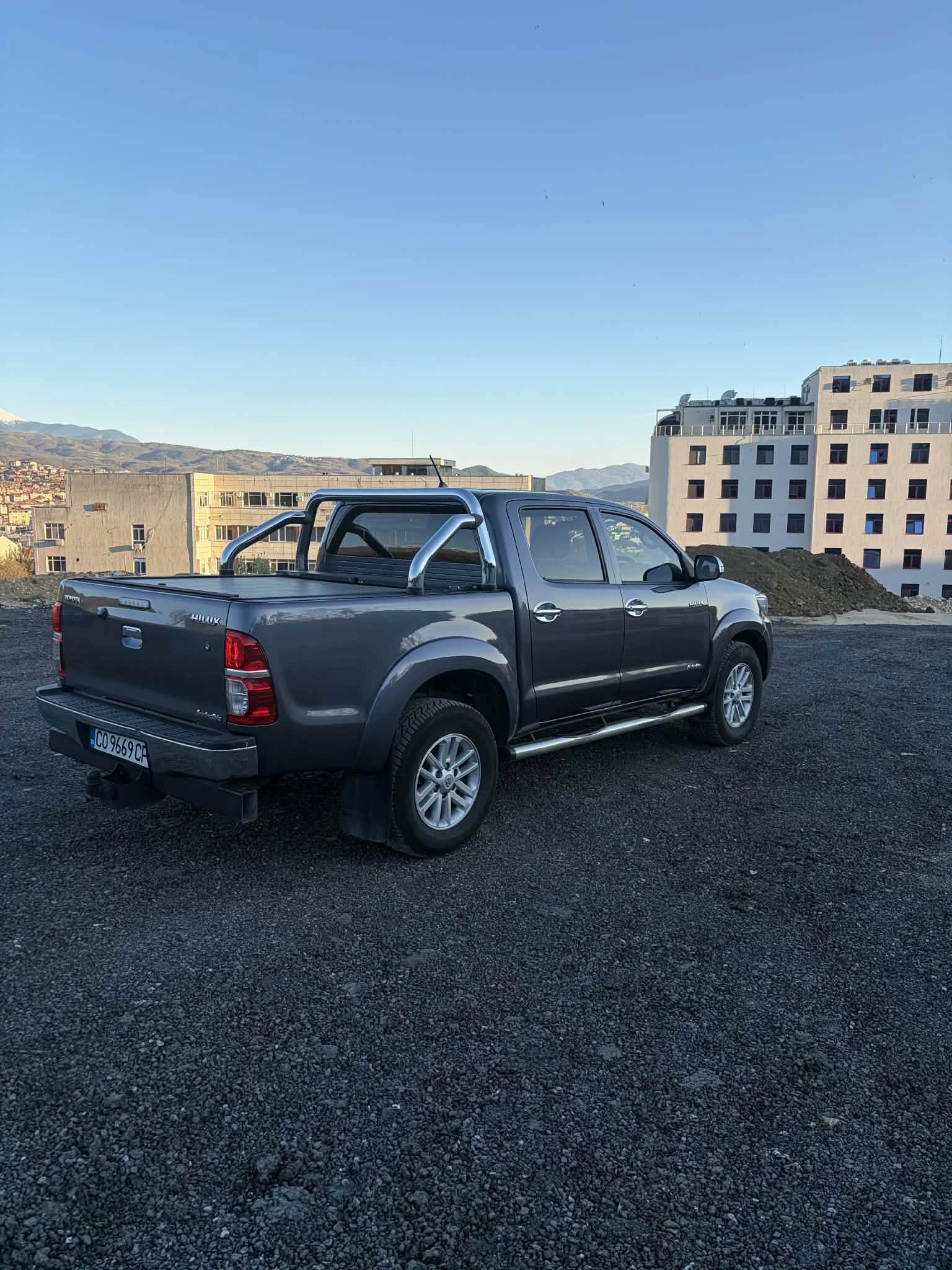 Toyota Hilux Invincible  | Mobile.bg � ����������� 5