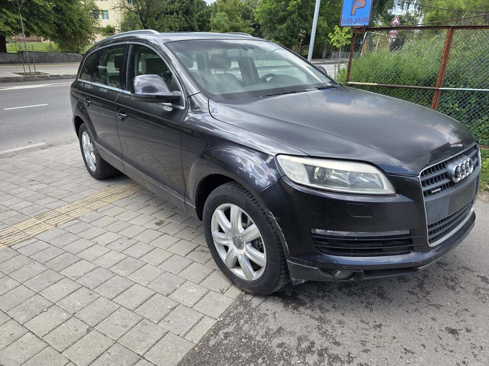 Audi Q7, снимка 6 - Автомобили и джипове - 54595150