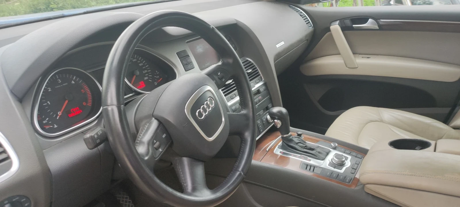 Audi Q7, снимка 2 - Автомобили и джипове - 54595150
