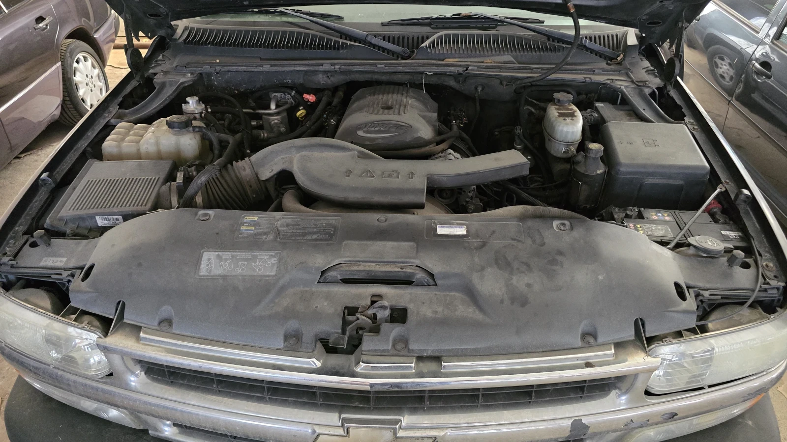Chevrolet Tahoe, снимка 17 - Автомобили и джипове - 54663125